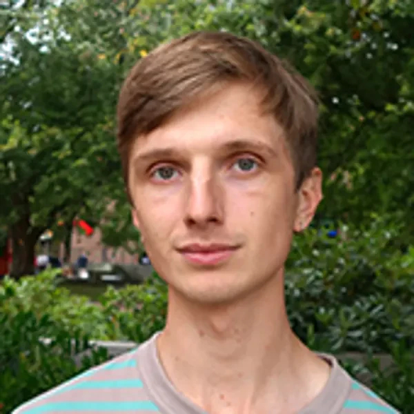 Headshot of Douglas Molin